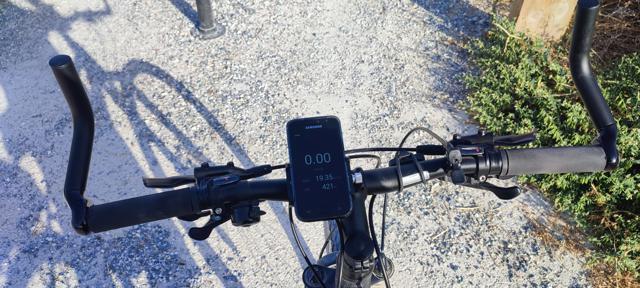 Photo of the phone mounted in my cockpit